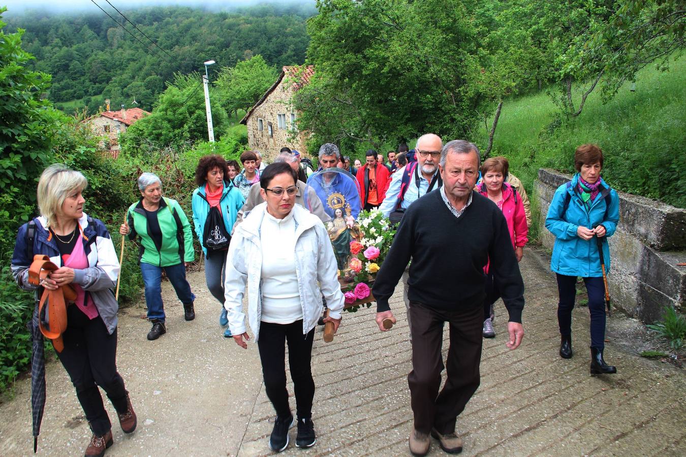 Fotos: Camaleño honra a la Virgen de la Salud