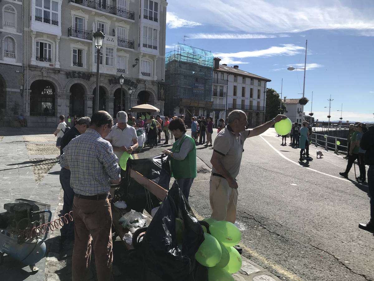 Fotos: IV Marcha contra el cáncer en Castro Urdiales