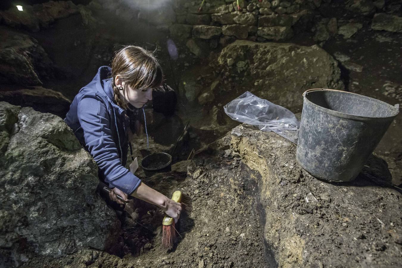 Fotos: Nueva excavación en la Cueva del Pendo