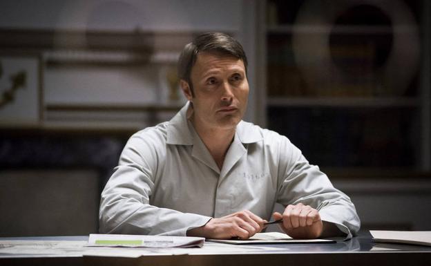 Imagen principal - Mads Mikkelsen ('Hannibal'), Kirk Acevedo y José Ramón Rosario ('Oz') y Aden Young (Rectify).