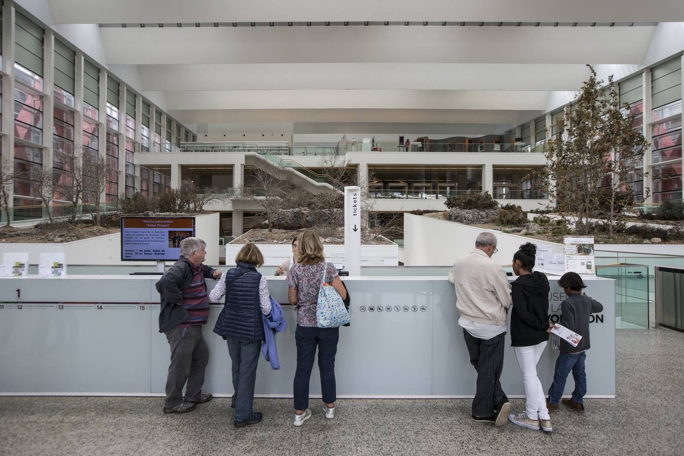 Fotos: Así es el Museo de la Evolución Humana y el parque arqueológico de Atapuerca