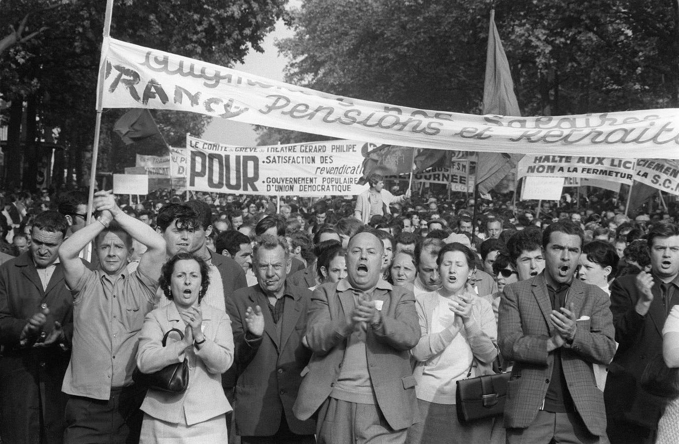 Fue un tiempo de ilusiones, de utopías… Los estudiantes tomaron las calles en mayo de 1968 para cargar contra la universidad, la sociedad de consumo y el sistema. Querían cambiar el mundo. Artistas e intelectuales cántabros recuerdan cómo vivieron un episodio histórico que se contagió a todo el mundo