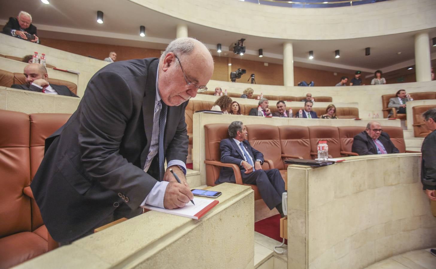 Fotos: El debate de orientación política sobre el estado de la región