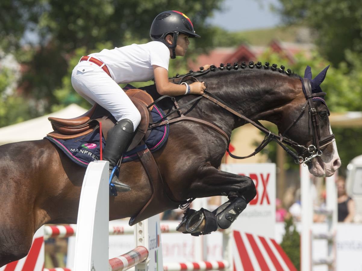 Fotos: Arrancó el Concurso de Saltos de La Magdalena con el Trofeo Hotel Real