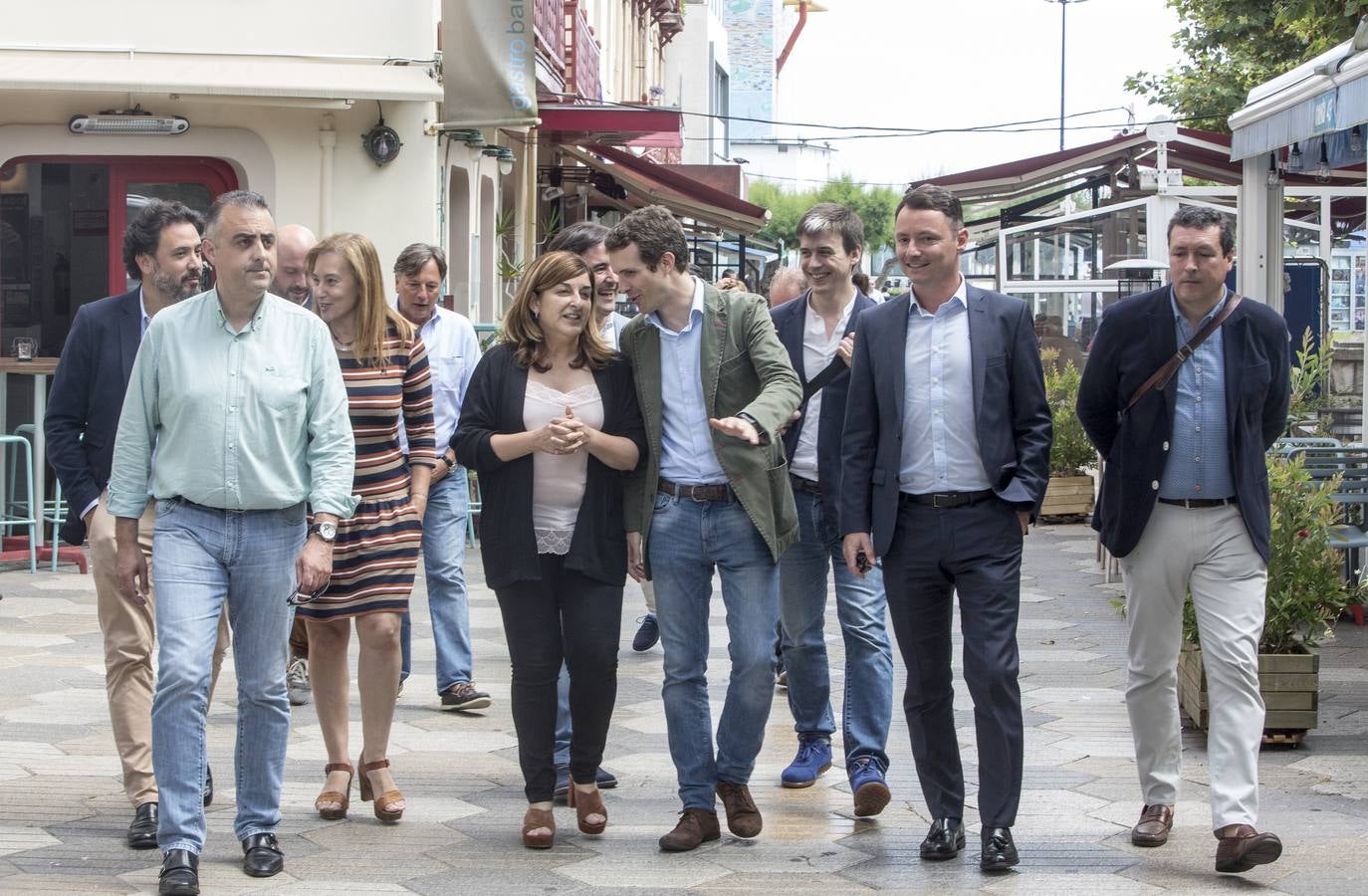 Fotos: Pablo Casado, en un acto con afiliados del PP en Santander