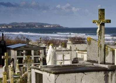 Imagen secundaria 1 - Cementerio de La Ballena, en Castro Urdiales.