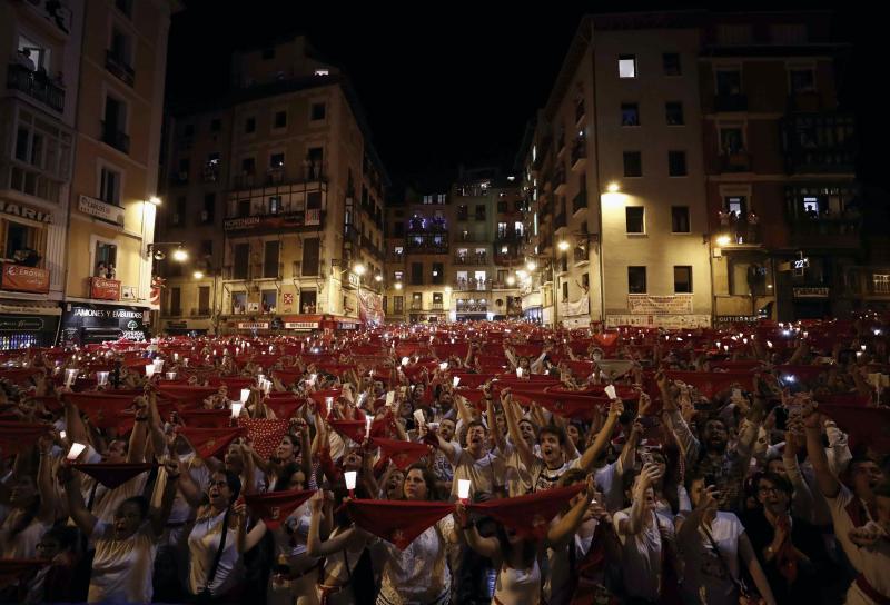 El 'Pobre de Mí' despide un año más las fiestas de San Fermín