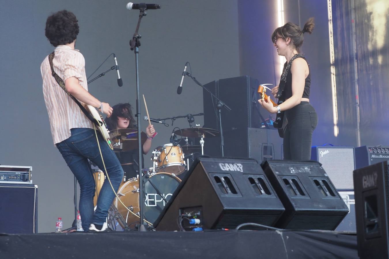 Los conciertos de La Campa celebraron el domingo el Viva Pop Festival, con Taburete, Bombai, Carolina Durante, Repion y Lucía Gil.
