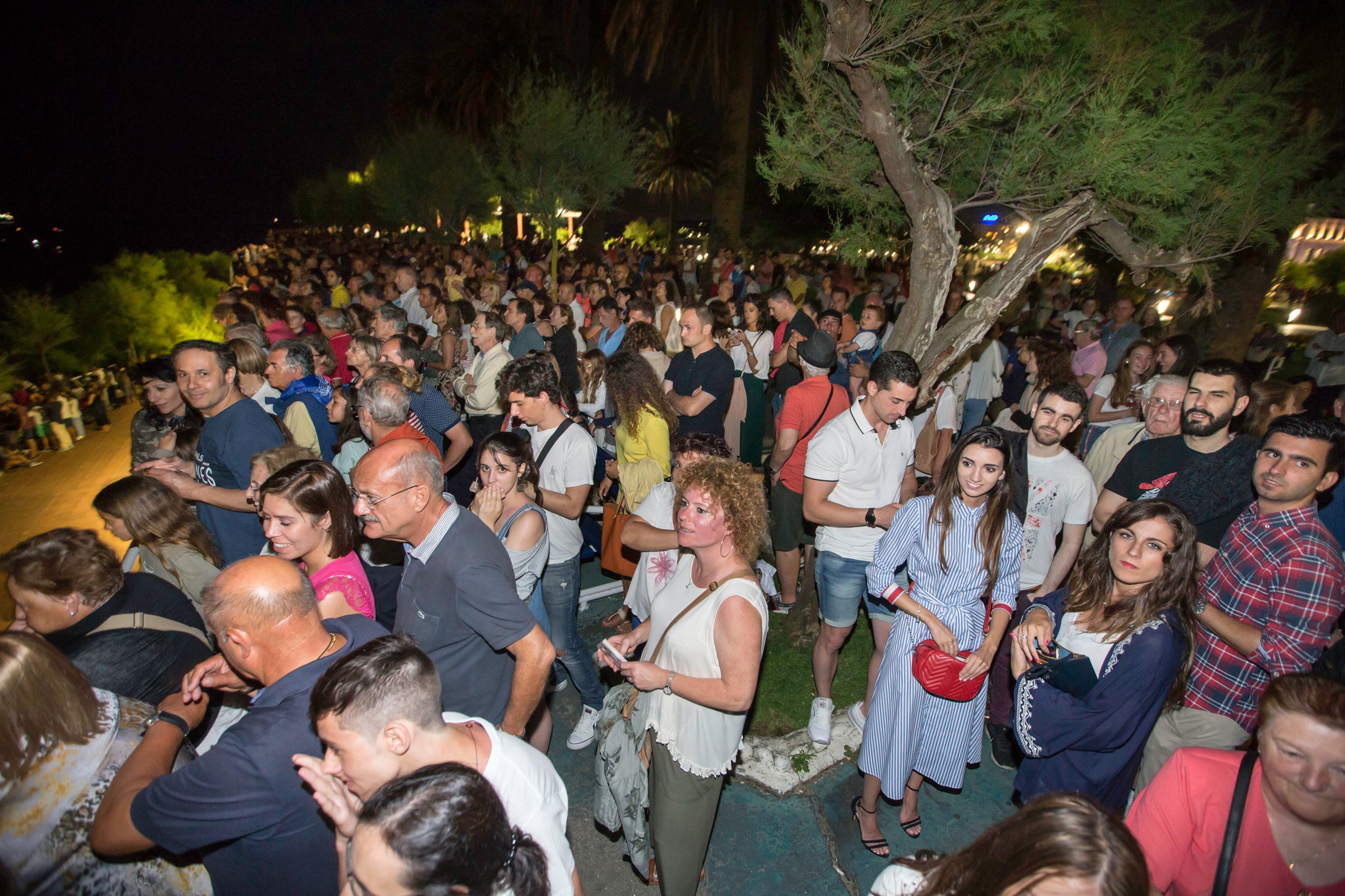Fotos: El Sardinero se ilumina con los fuegos artificiales