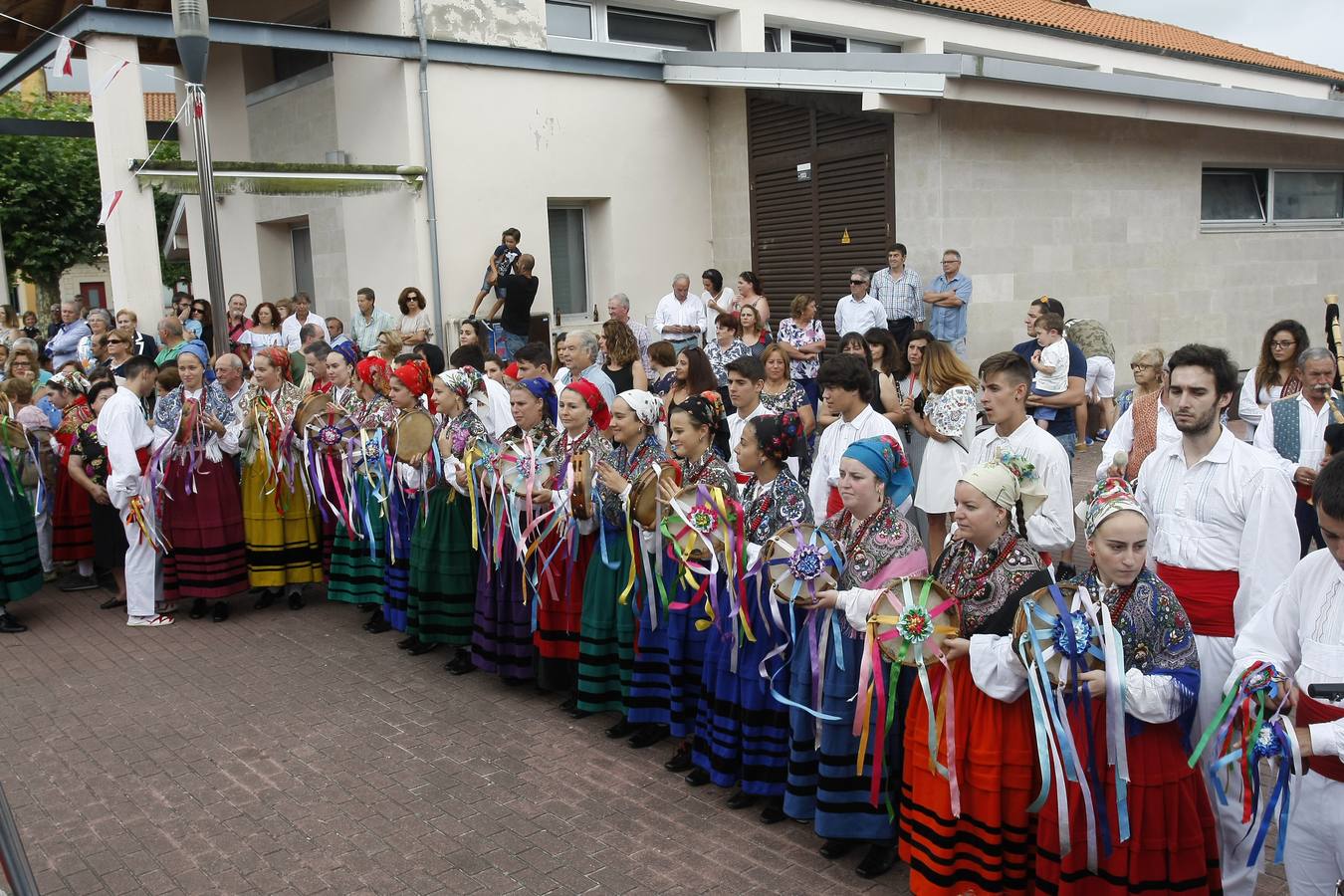 Fotos: El pueblo de Tanos honra a su patrona Santa Ana