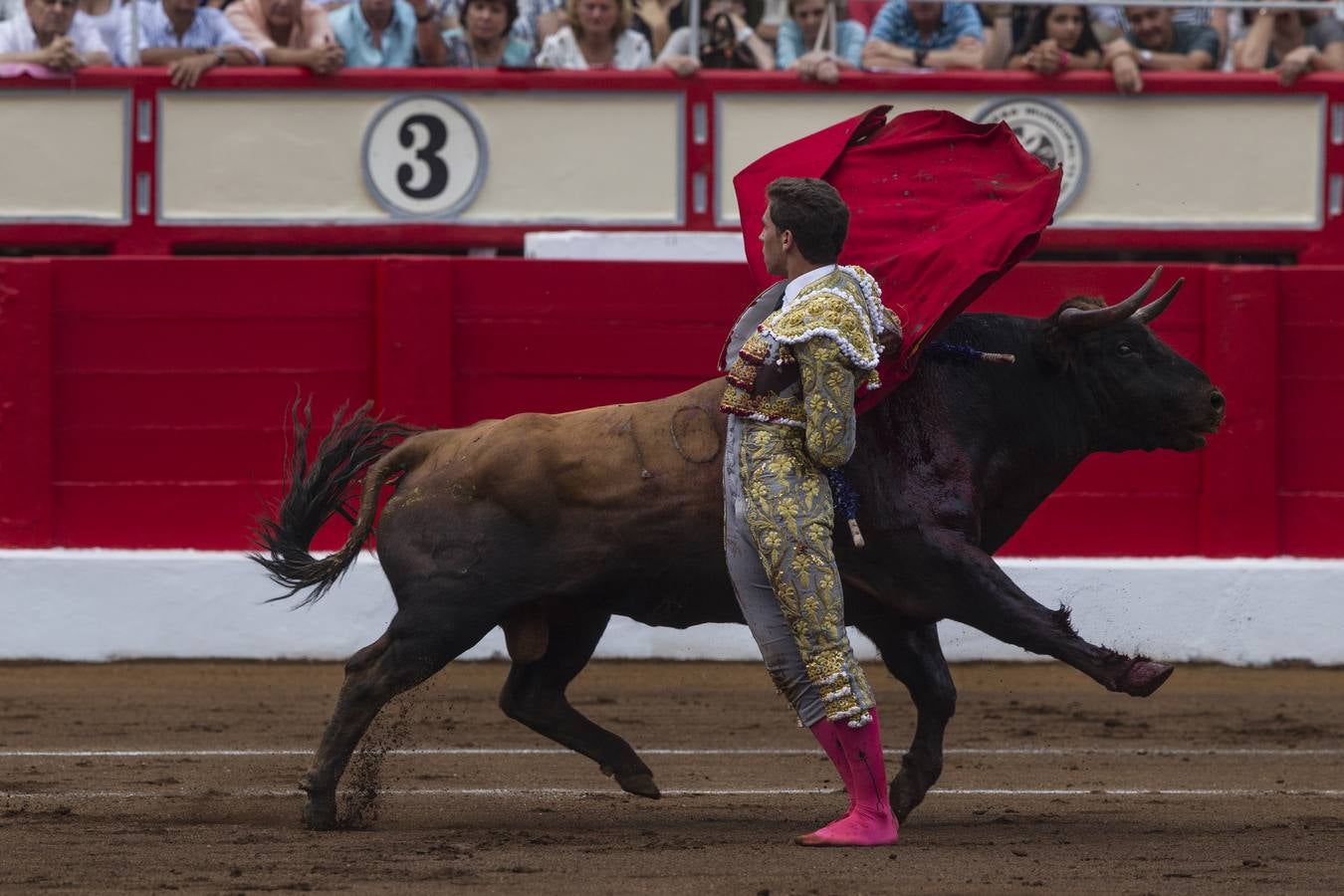 Fotos: Ponce, El Juli y Ginés Marín