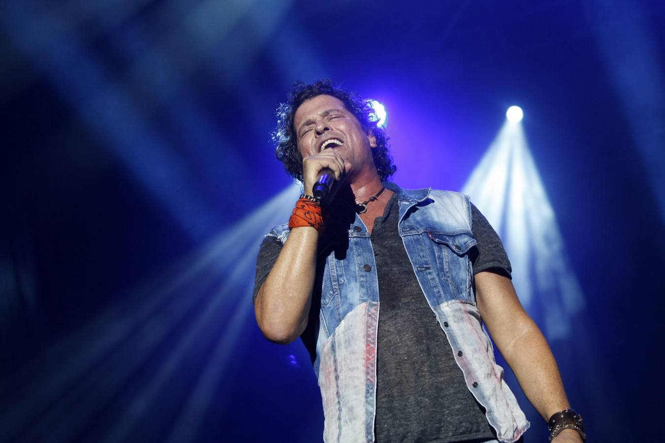 Fotos: Carlos Vives enciende Torrelavega