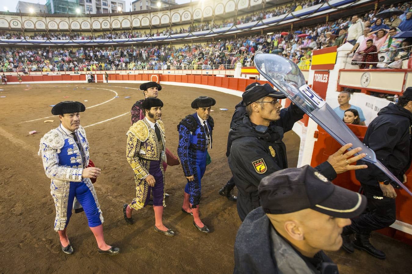 Impresentable, inválida, descastada y rajada corrida de los tres hierros de la Casa Matilla