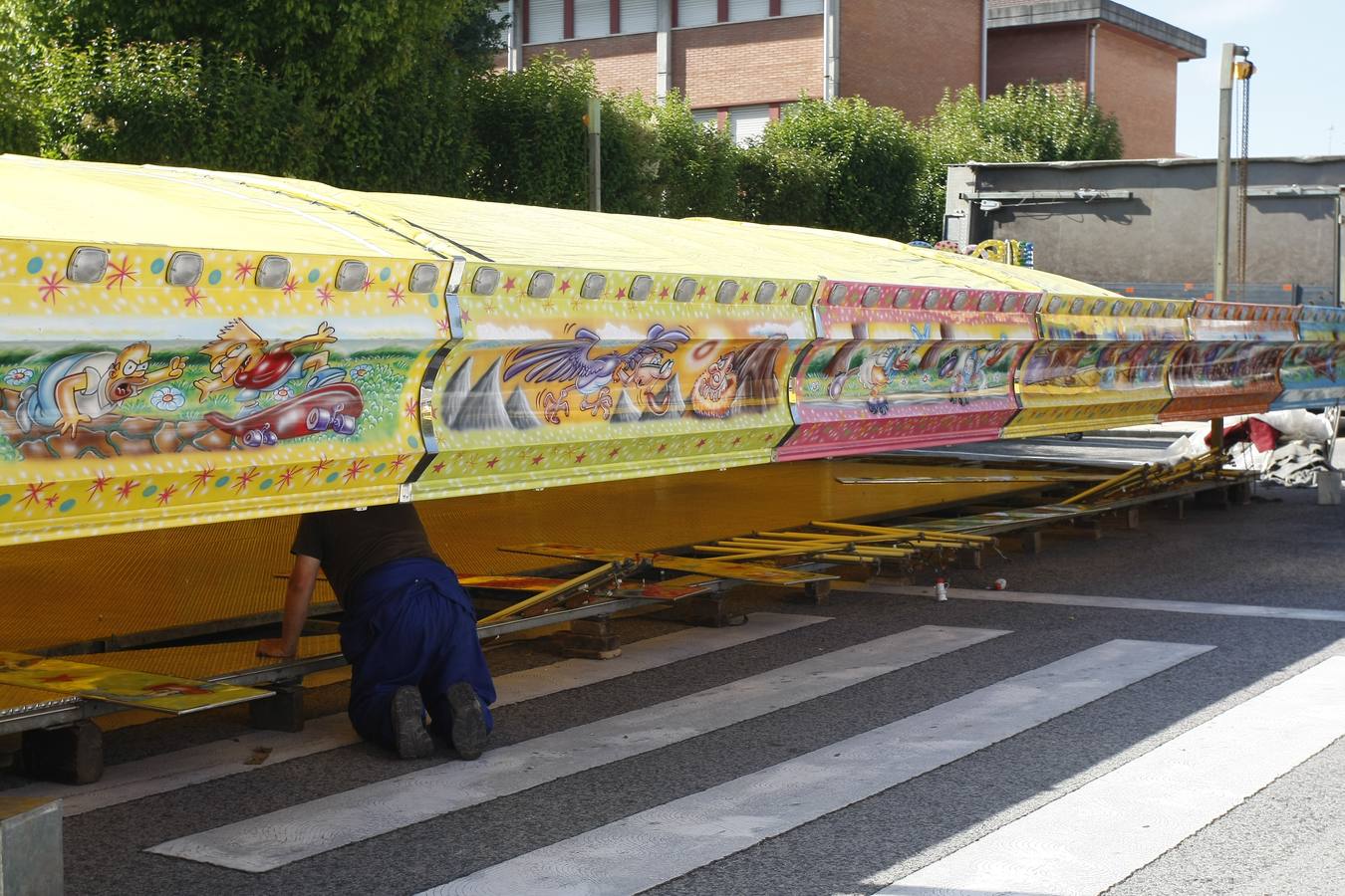 Fotos: Las fiestas de la &#039;Patrona&#039; van tomando forma en Torrelavega