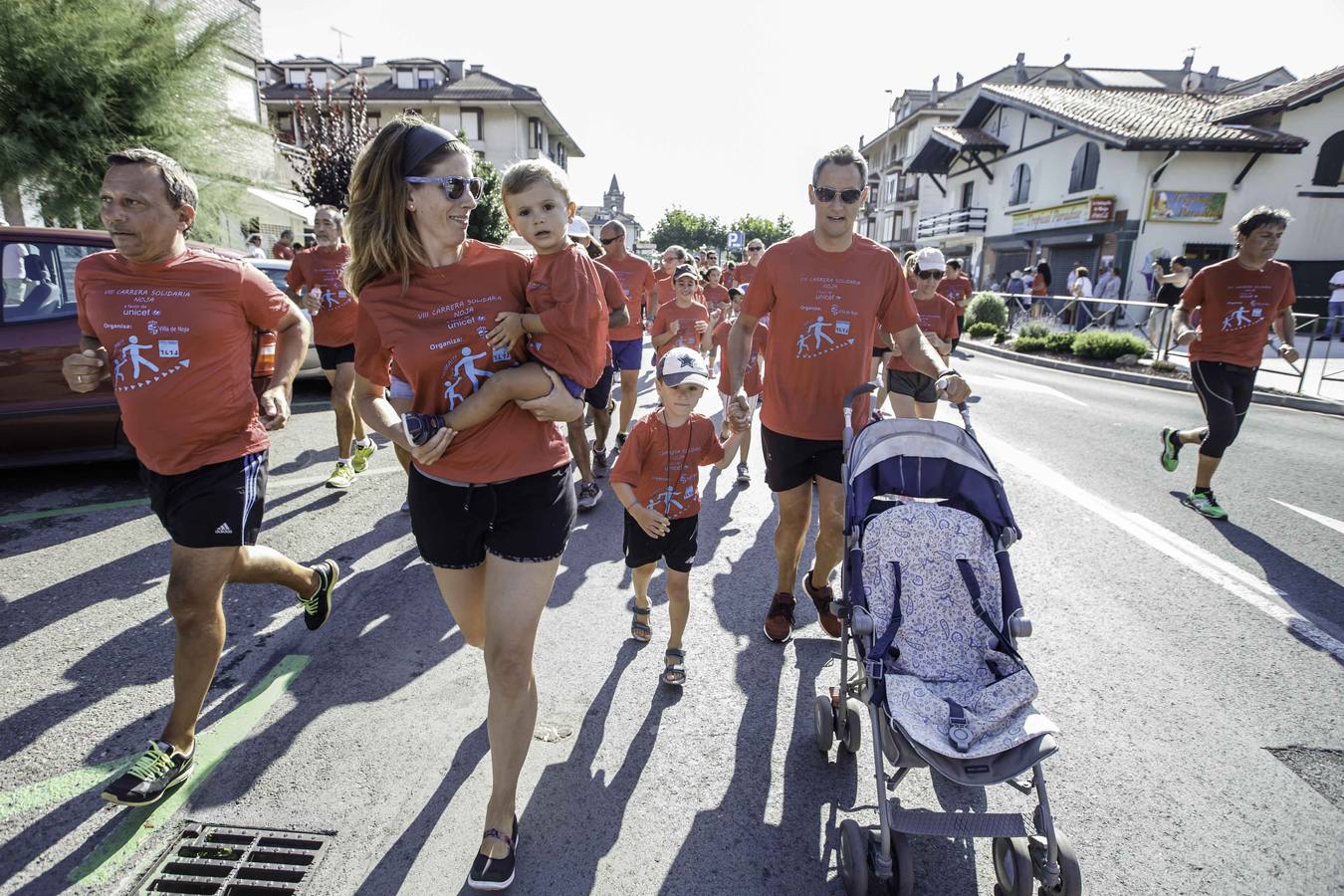 Fotos: Una causa solidaria para correr en Noja