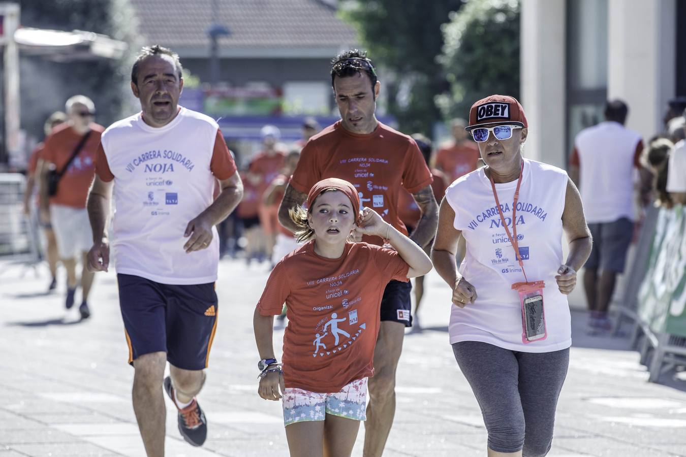 Fotos: Una causa solidaria para correr en Noja