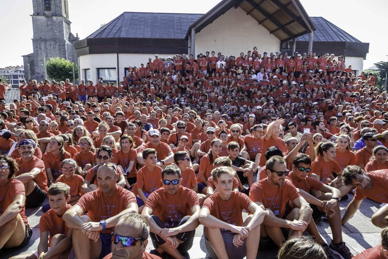 Fotos: Una causa solidaria para correr en Noja