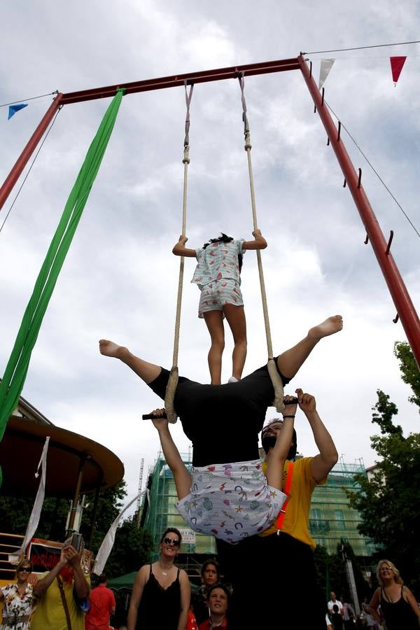 Fotos: Un circo al aire libre en la Plaza Mayor de Torrelavega