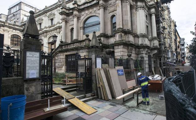 El Ayuntamiento deniega la comparecencia de las empresas para dar explicaciones sobre el incendio del MAS