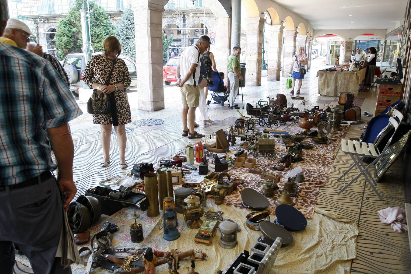 Fotos: Feria de artesanos en Torrelavega