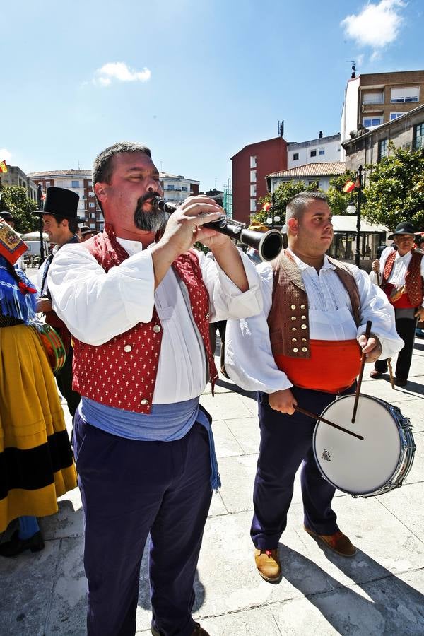 Fotos: Folclore cántabro en las fiestas de