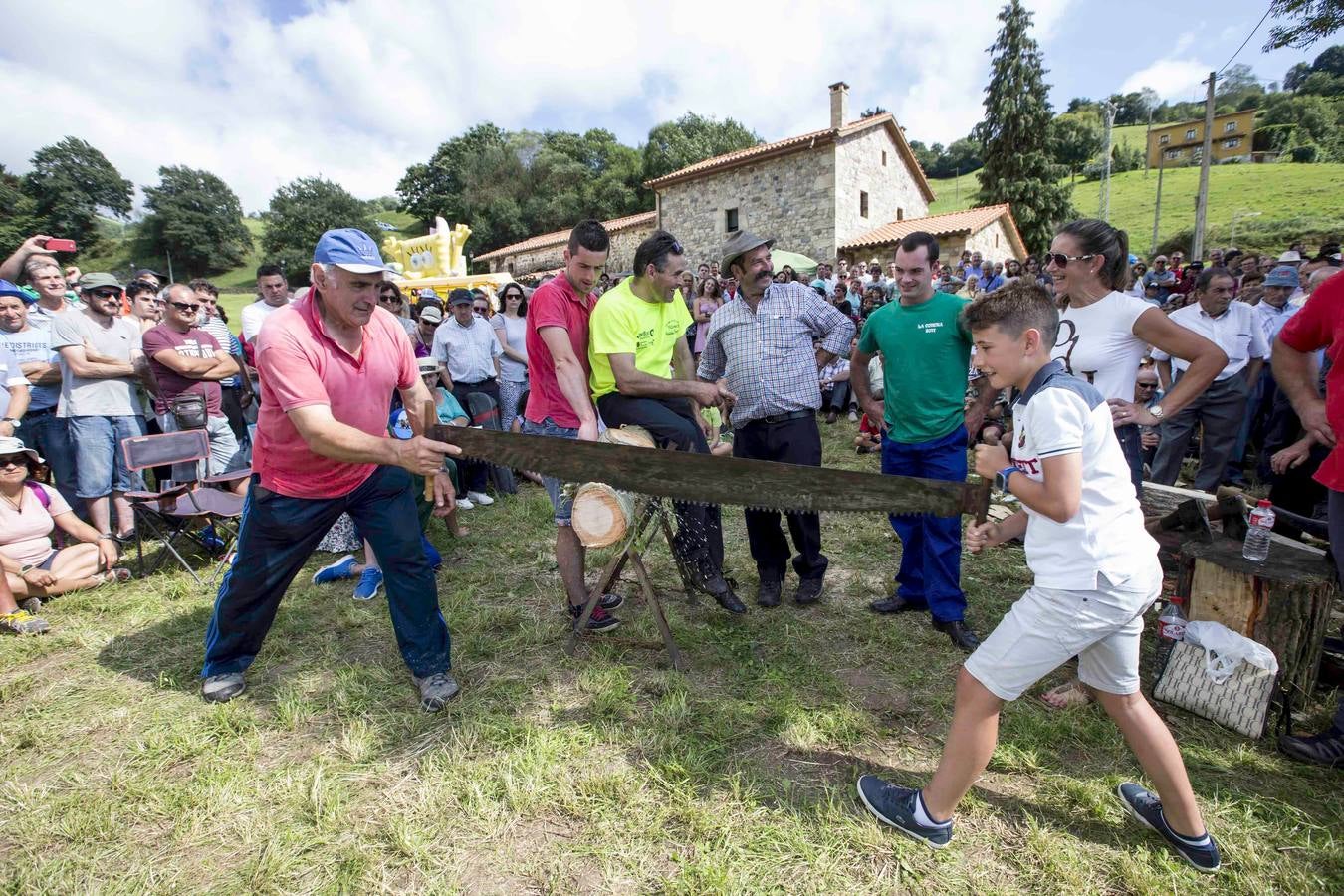 Fotos: Los pasiegos veneran a su Virgen de Valvanuz