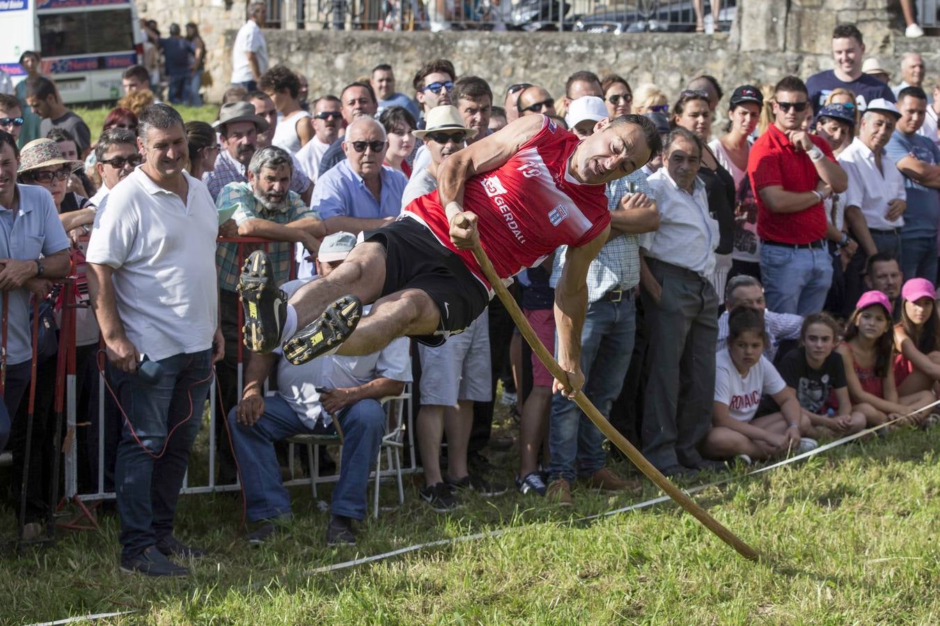 Fotos: Los pasiegos veneran a su Virgen de Valvanuz