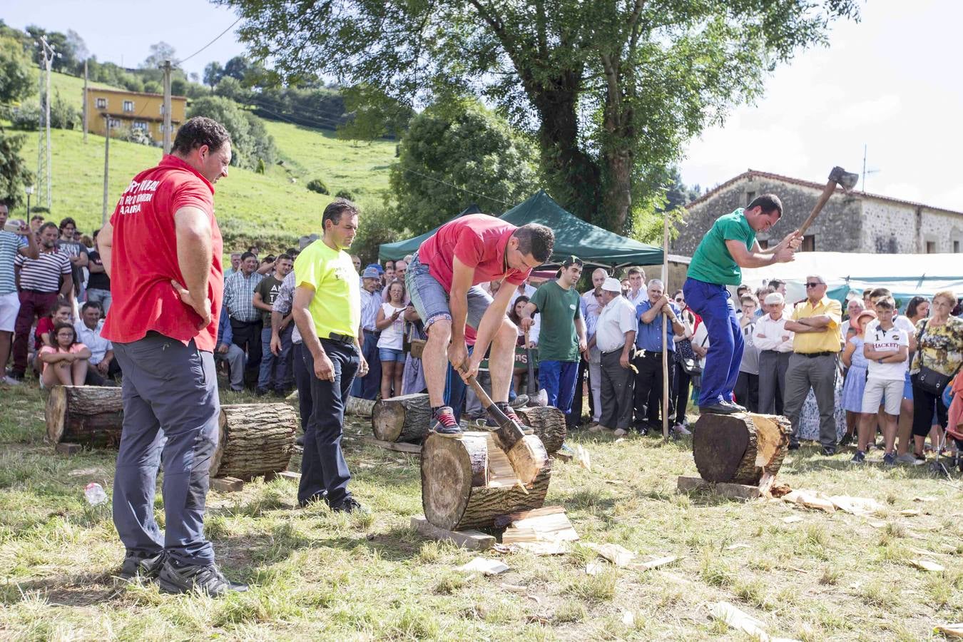 Fotos: Los pasiegos veneran a su Virgen de Valvanuz