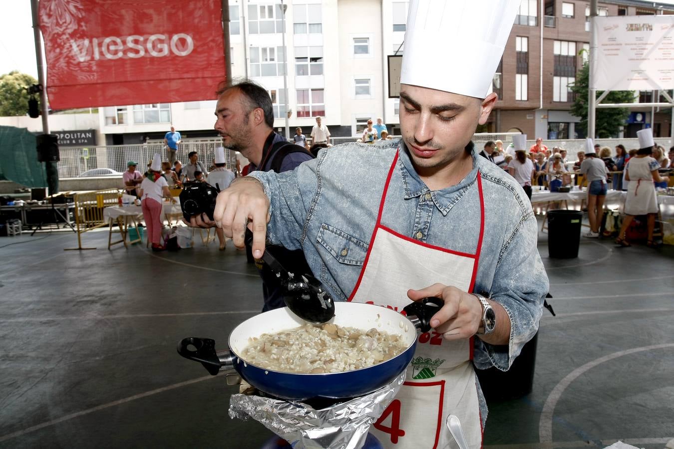 Fotos: Concurso de arroz en la Plaza de La Llama