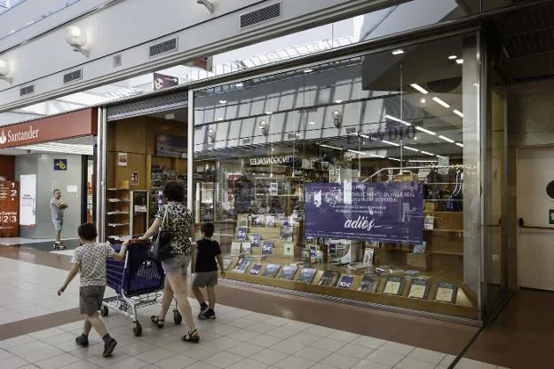 Imagen de la librería ubicada en la gran superficie de Camargo.