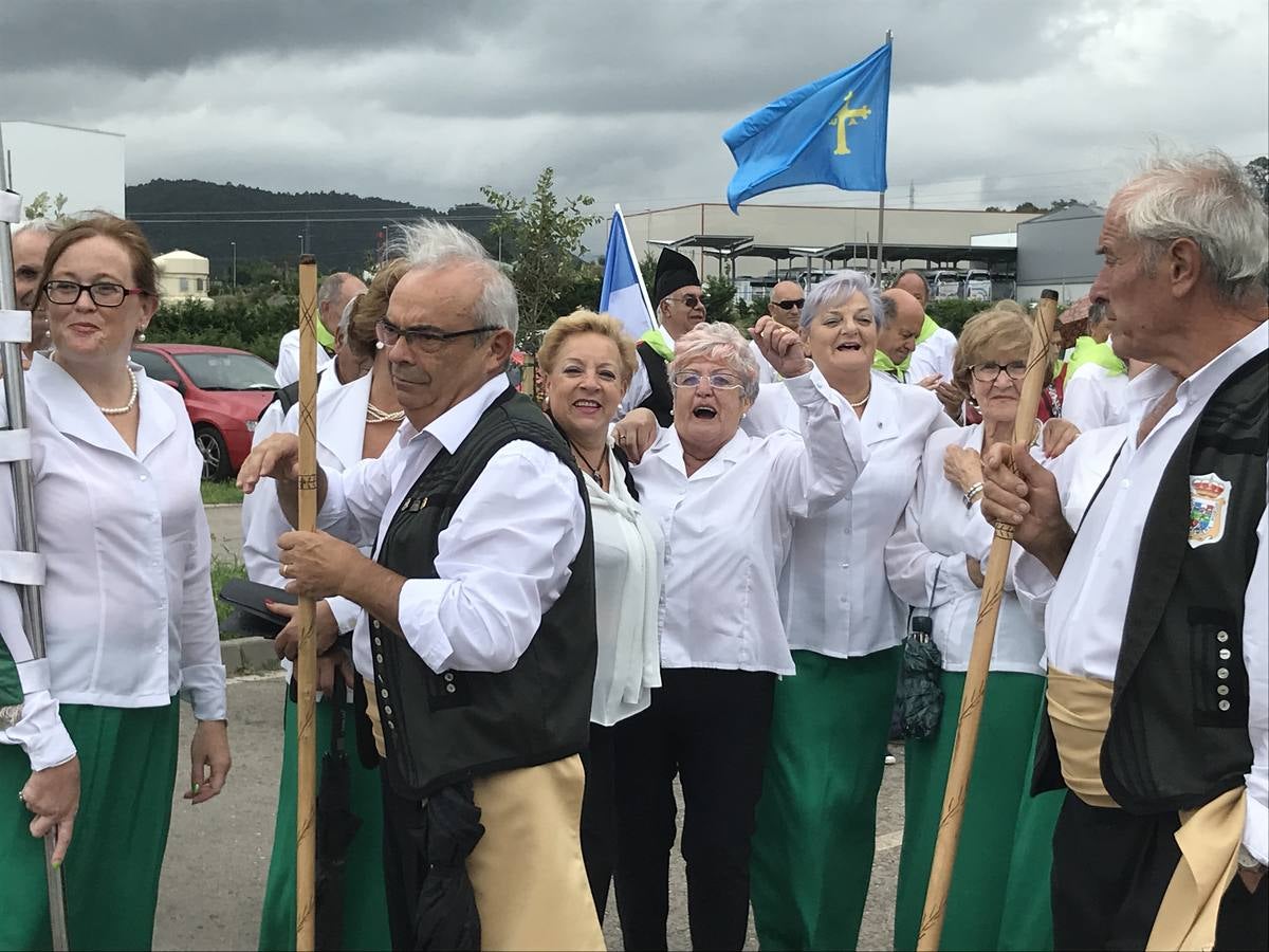 Fotos: Imágenes de los Encuentros Astur-Cántabros en Orejo