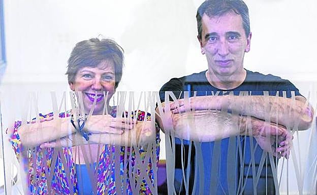 La artista Andrea Juan y el empresario Gabriel Penedo Diego son los fundadores de SM Pro Art Circle.