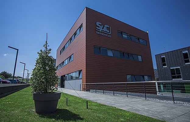 Sede de Semicrol en el Parque Científico y Tecnológico de Cantabria (Pctcán). :: dm