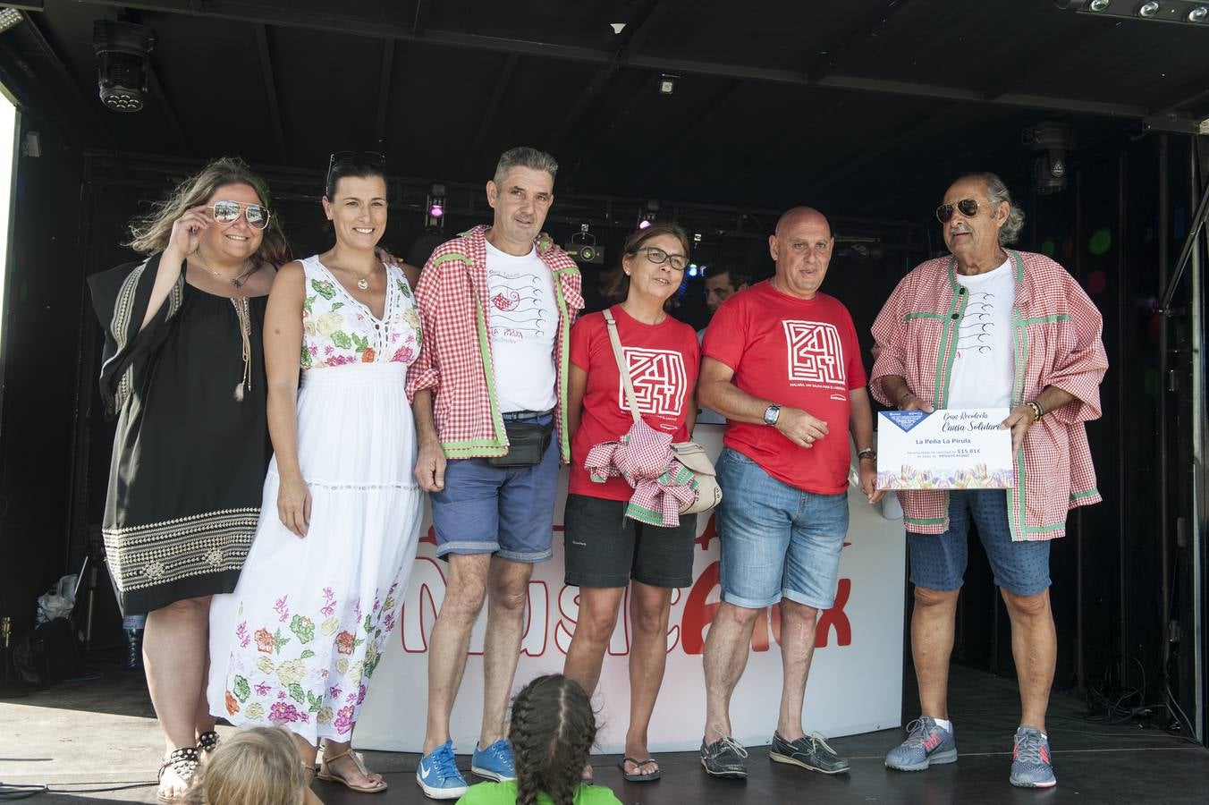 Fotos: Las peñas de las fiestas de Santander celebran su día