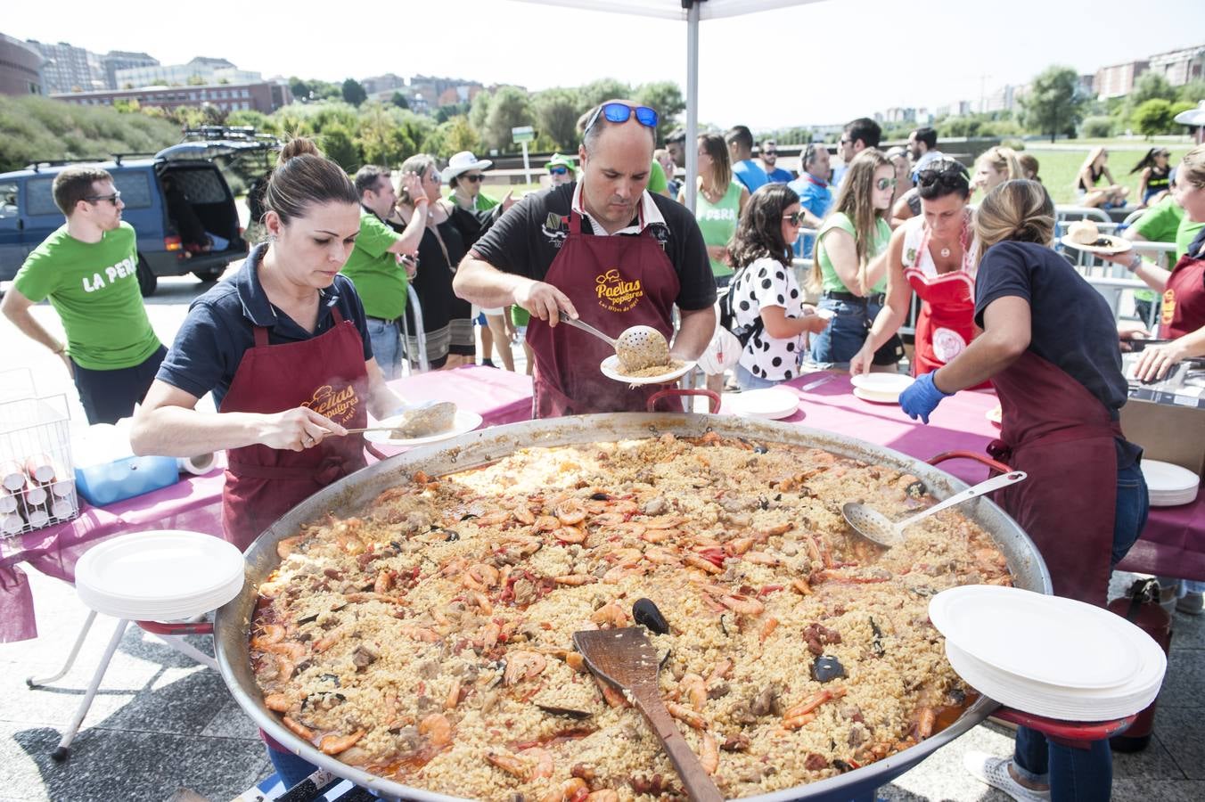 Fotos: Las peñas de las fiestas de Santander celebran su día