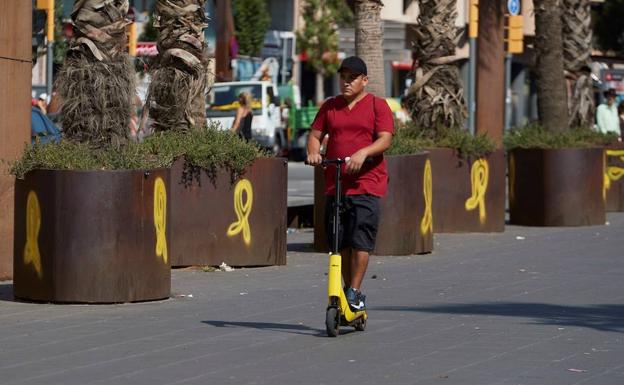 Lazos amarillos en Barcelona.