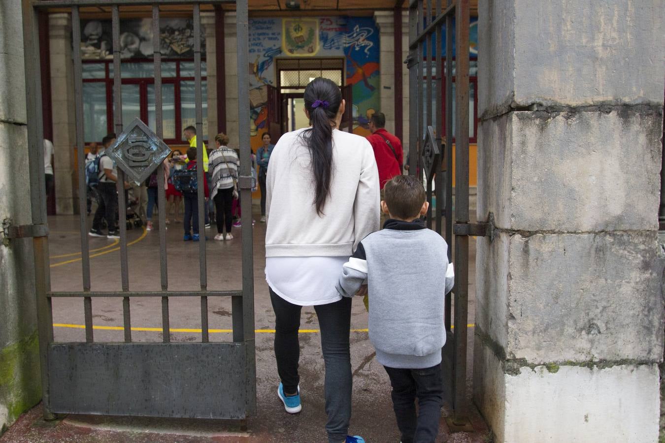 Fotos: La vuelta al &#039;cole&#039; en una jornada de huelga de maestros