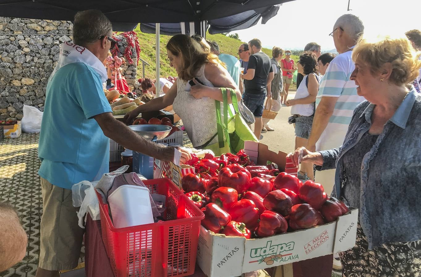 Fotos: La VI Feria del Pimiento de Isla arranca hoy