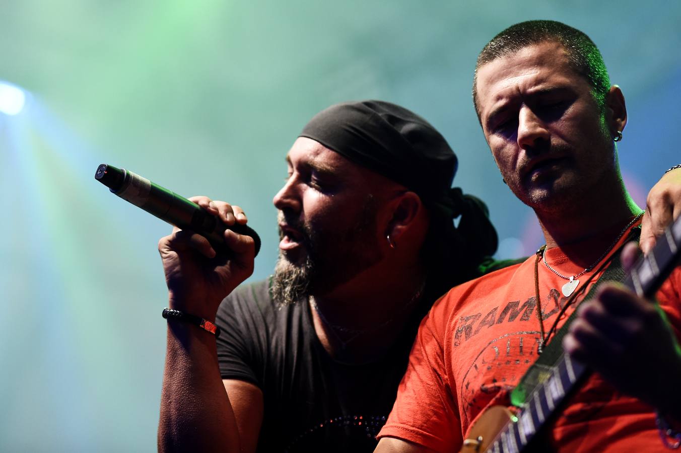 Los cántabros 4 de copas, en directo. 