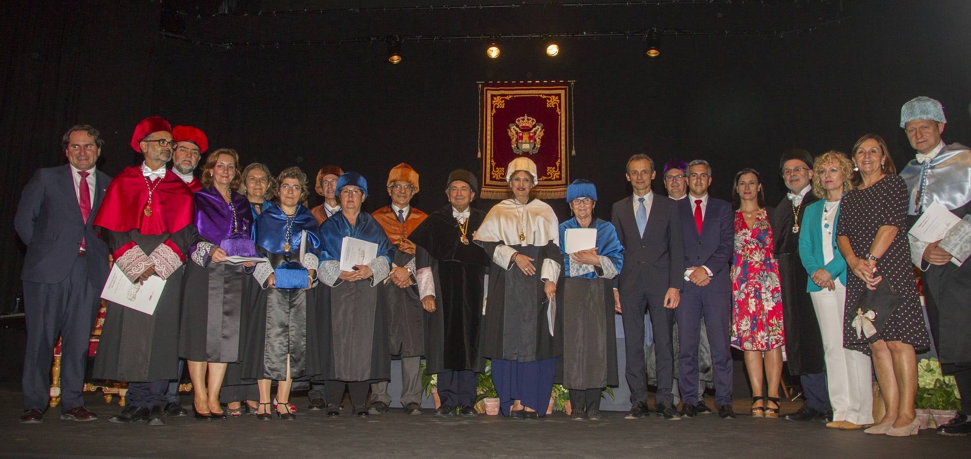 Fotos: La UIMP clausura sus cursos con el Honoris Causa a Arteta y Teresa Rodrigo