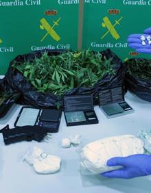 Imagen secundaria 2 - Detienen a «uno de los traficantes más &#039;fuertes&#039; de la zona centro de Cantabria»