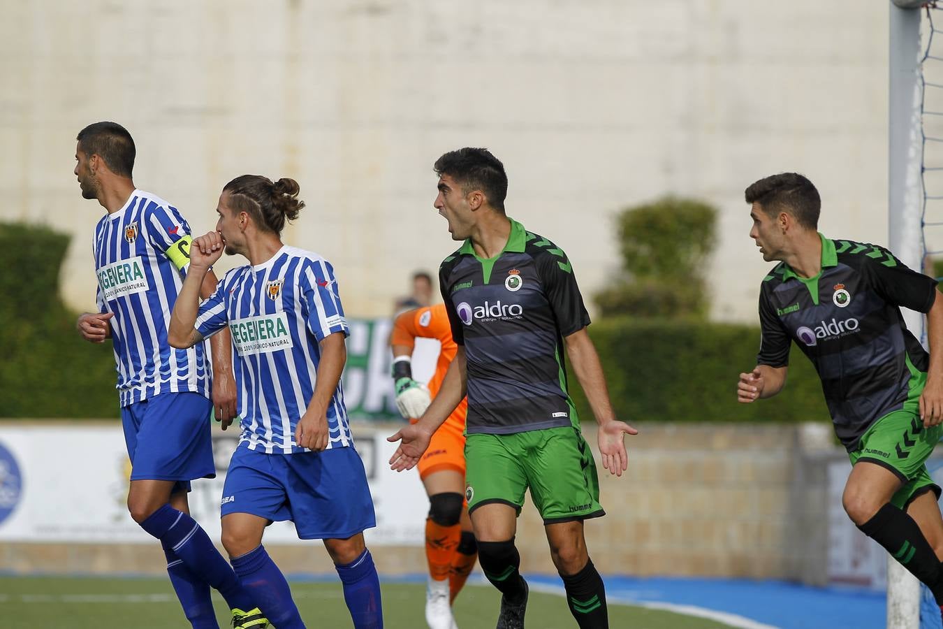 Fotos: Imágenes de la derrota del Racing en Estella