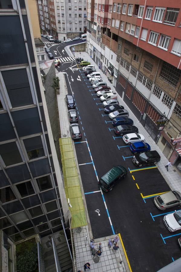 Fotos: Así ha quedado la calle Tres de Noviembre tras las obras