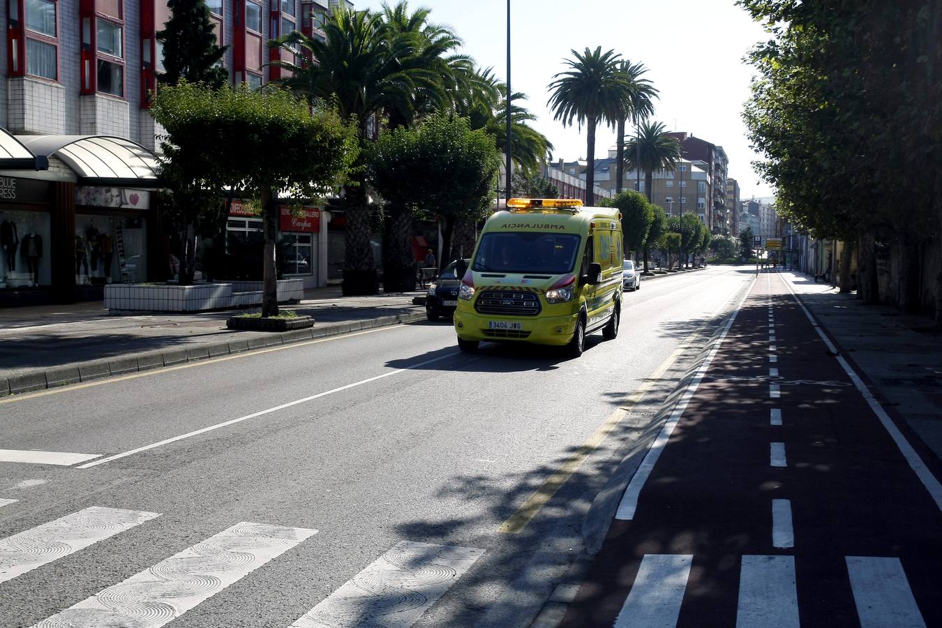 Fotos: Así es el primer carril bici que entra en la ciudad de Torrelavega