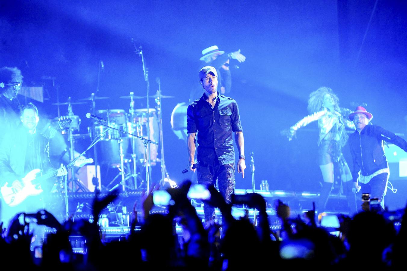 El cantante Enrique Iglesias, en su único concierto en España con motivo de los actos del año Jubilar Lebaniego. 