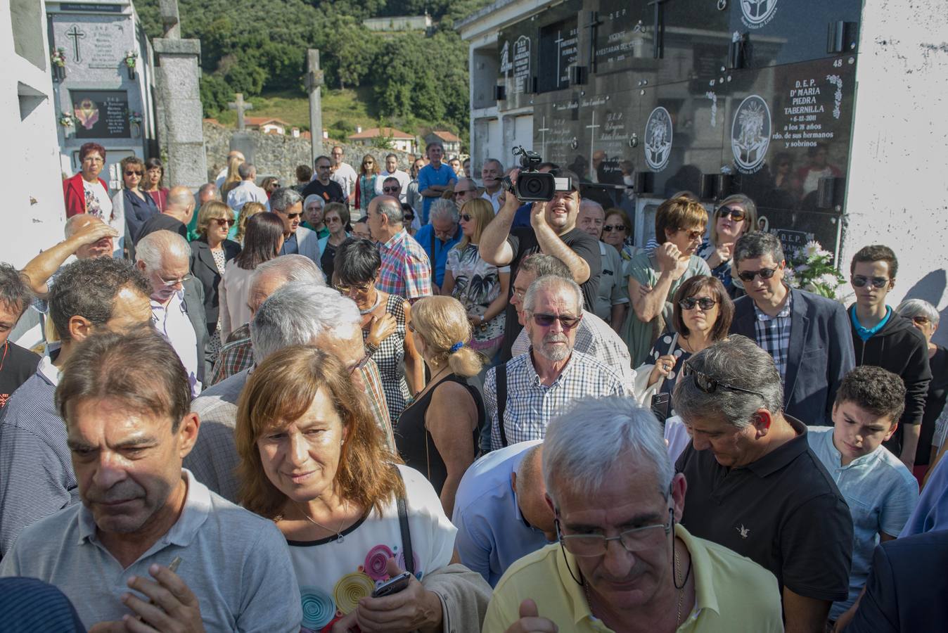Cantabria, País Vasco y Asturias han recordado a los milicianos de la 'Lista Larrinoa', bombardeados en Ampuero en el verano de 1937