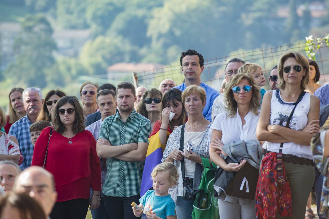Cantabria, País Vasco y Asturias han recordado a los milicianos de la 'Lista Larrinoa', bombardeados en Ampuero en el verano de 1937