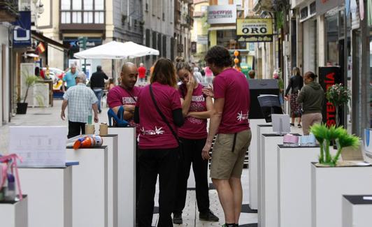 Una de las performances llevadas a cabo por miembros de la asociación.