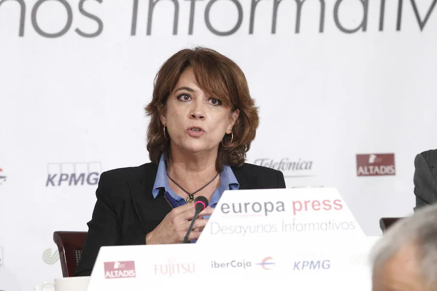 La ministra de Justicia, Dolores Delgado, protagoniza el Desayuno Informativo de Europa Press.