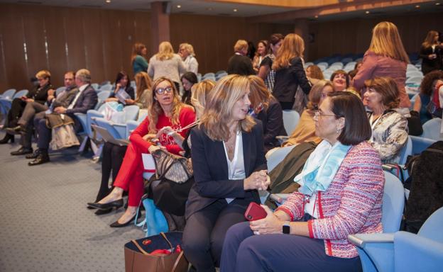 Algunas de las asistentes, ayer, al Congreso Iberoamericano de Mujeres Empresarias que se celebra en La Magdalena. 